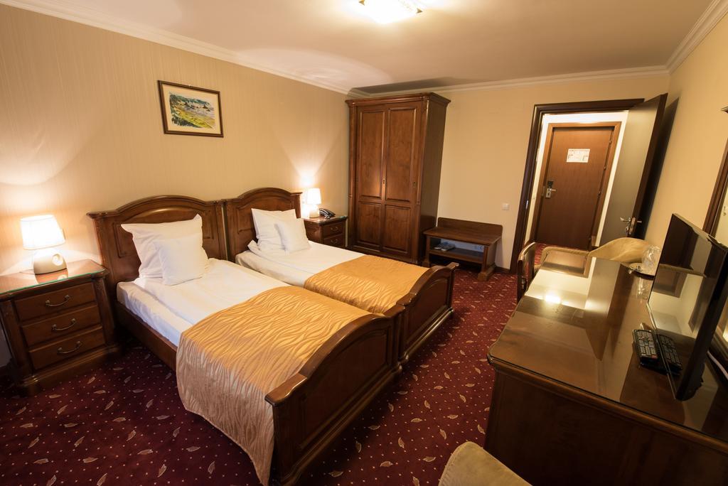 Edelweiss Poiana Hotels بويانا براسوف الغرفة الصورة